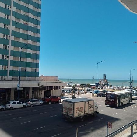 Hotel Avenida Del Mar มาร์เดลปลาตา ภายนอก รูปภาพ