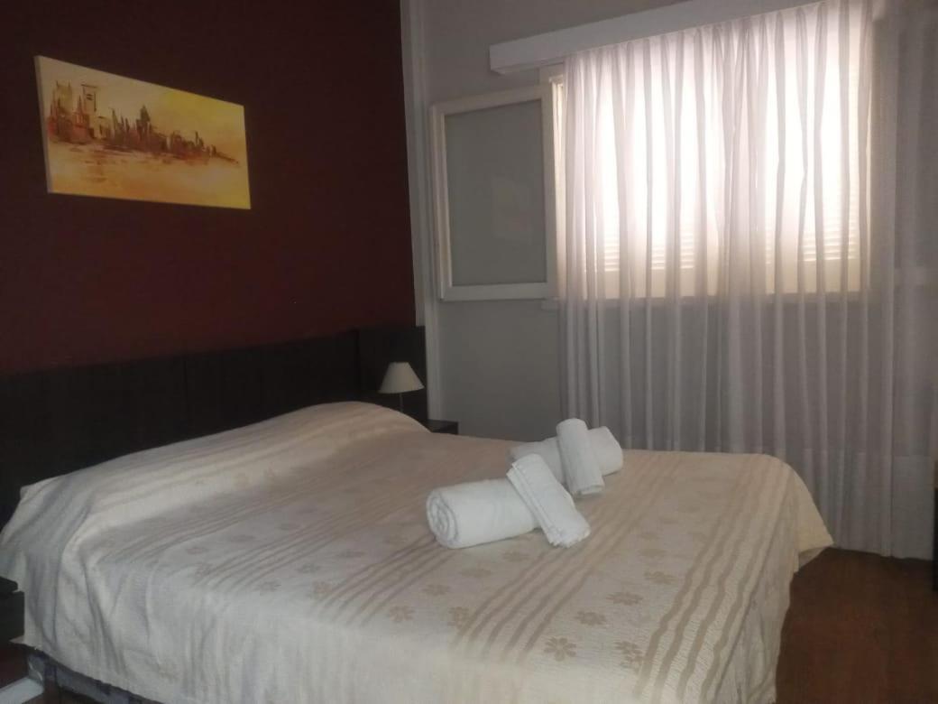 Hotel Avenida Del Mar มาร์เดลปลาตา ภายนอก รูปภาพ